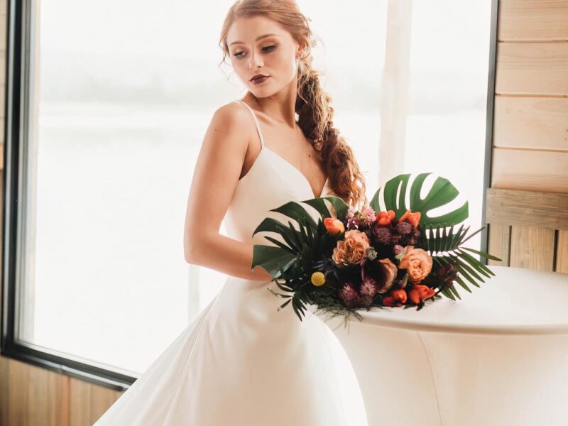 Moody and Romantic Styled Shoot at C&C by the Lake