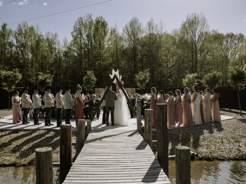 A Gorgeous Spring Wedding at C&C by the Lake: Anna Bell & Alex