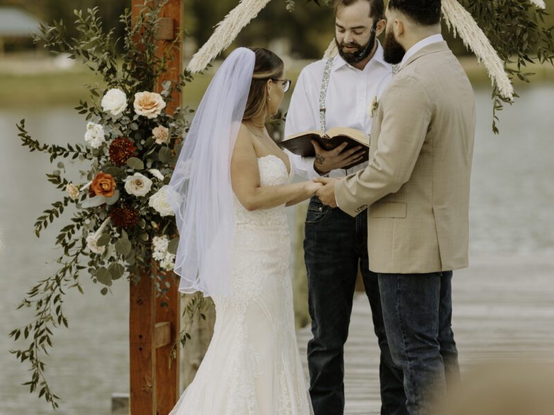 A Lakeside Ceremony Surrounded by Nature’s Beauty at C&C by the Lake