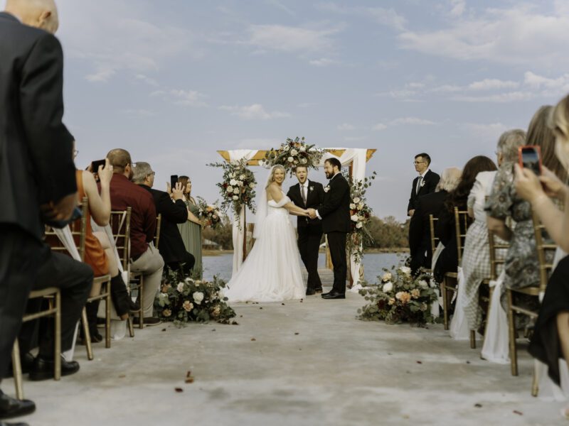 Plan Your Dream Wedding at C&C by the Lake: A Breathtaking Central Arkansas Venue