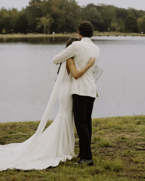 lakeside wedding venues in Arkansas